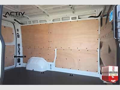 Renault Master BLUE DCI 130 L2H2 3T5 TR EXTRA (2025) - Foto 10
