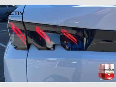 Peugeot 5008 Hybrid 145 e-DCS6 GT (2026) - Photo 12