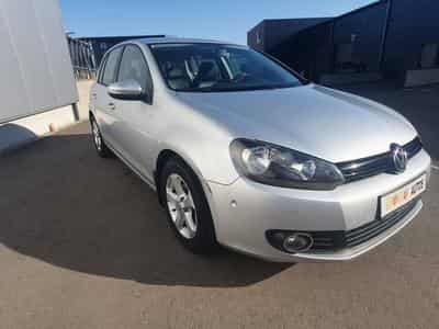 VW Golf VI 1.6 tdi 105ch Highline (2011) - Photo 1