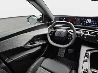 Peugeot 3008 1.2 Hybrid 145 E-DSC6 Allure (2025) - Photo 8