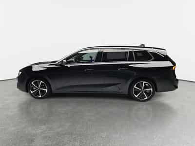 Opel Astra 1.2 TURBO 130 AUTO GS (2025) - Photo 3