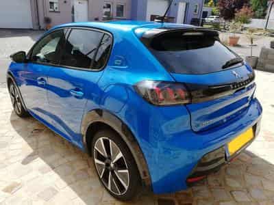 Peugeot 208 GT PACK (2022) - Photo 1