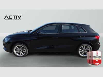 Audi A3 TFSI Mild Hybrid 150 S tronic 7 Design (2026) - Photo 4