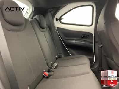 Toyota AYGO X 1.0 VVT-i 72 Dynamic (2025) - Photo 10