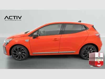 Renault Clio Clio TCe 90 ch GSR2 Esprit Alpine (2025) - Photo 4