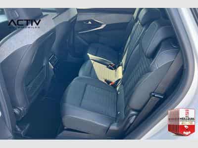 Peugeot 5008 Hybrid 145 e-DCS6 GT (2025) - Photo 10