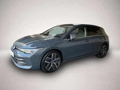 VW Golf (2024) - Photo 1