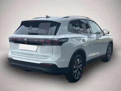 VW Tiguan (2025) - Photo 3