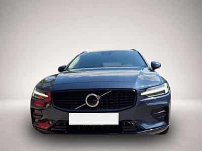 Volvo V60 (2025) - Photo 3