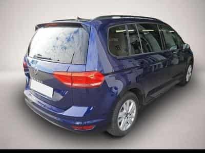 VW Touran (2023) - Photo 2