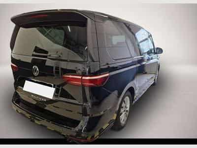 VW Multivan (2024) - Foto 2