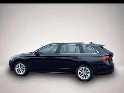 Skoda Octavia (2024) - Foto 3