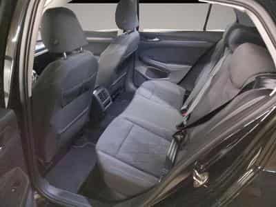 VW Golf (2024) - Photo 4