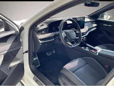 Skoda Superb (2025) - Foto 3
