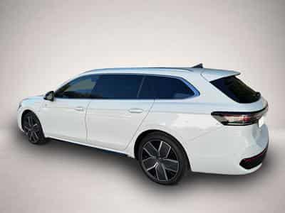 VW Passat (2026) - Photo 2