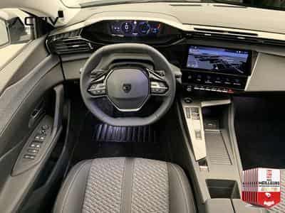 Peugeot 308 Hybrid 145 e-DCS6 Allure (2026) - Photo 13