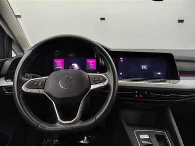 VW Golf 1.0 eTSI 110cv DSG Business NAVI / FULL LED (2023) - Foto 9