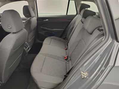 VW Golf 1.0 eTSI 110cv DSG Business NAVI / FULL LED (2023) - Foto 13