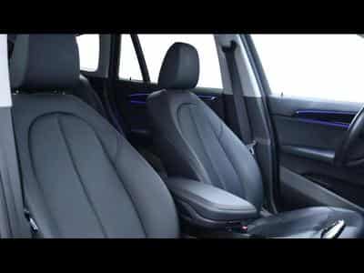 BMW X1 18i sDrive xLine (2022) - Photo 13