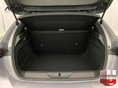 Peugeot 308 Hybrid 145 e-DCS6 Allure (2026) - Photo 11