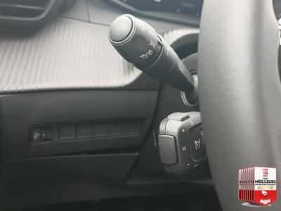 Peugeot 2008 1.2 100 ALLURE (2025) - Foto 14