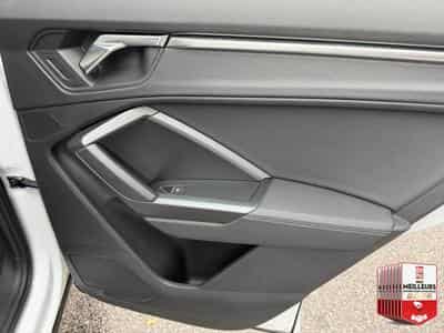 Audi Q3 45 TFSI E 245 S LINE S TRONIC 6 (2022) - Foto 11