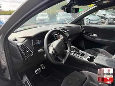 DS Automobiles DS7 E-TENSE 225 PERFORMANCE LINE + (2024) - Photo 11