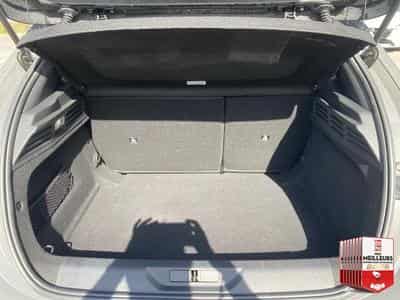 Peugeot 308 1.5 BLUEHDI 130 ALLURE EAT8 (2025) - Foto 12