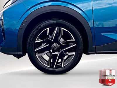 Peugeot 3008 1.2 HYBRID 145 ALLURE E-DCS6 (2025) - Foto 9