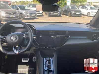 Alfa-Romeo JUNIOR 1.2 IBRIDA 145 SPECIALE E-DCT6 (2026) - Foto 11
