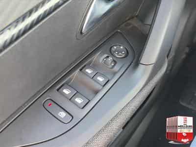 Peugeot 2008 1.2 100 STYLE (2025) - Foto 11