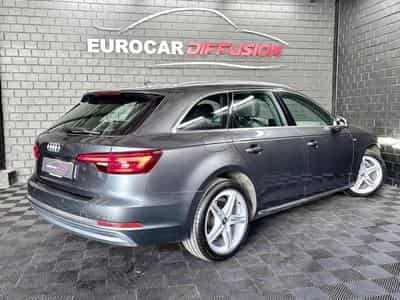 Audi A4 Avant S-Line 2.0 TDI 150 CV * HAYON * NAVI * (2018) - Photo 6