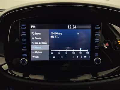 Toyota Aygo 1.0i VVT-i X pulse CARPLAY / FULL LED / CAMERA / JA 17" (2023) - Photo 11