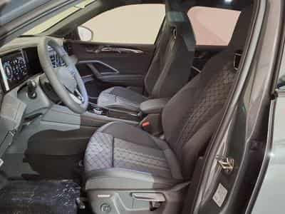 VW Tiguan R-Line 2.0 TSI 7-Gang-DSG 4MOTION (2026) - Photo 11