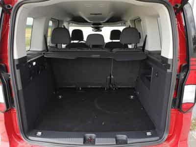 VW Caddy Basis (2026) - Photo 9