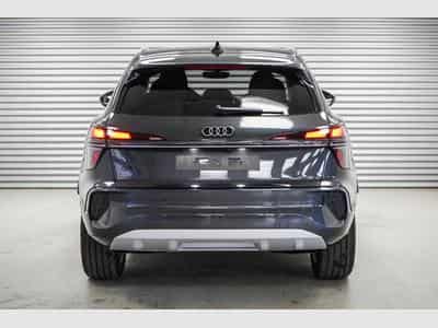 Audi Q3 1,5 TFSI S (2026) - Photo 4