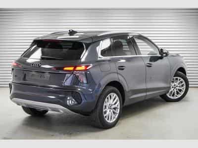 Audi Q3 2,0 TFSI S (2026) - Photo 3