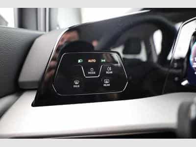 VW Golf Variant 1.5 TSI 110 kW Life (2026) - Foto 8
