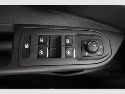 VW Golf Variant 1.5 TSI 110 kW Life (2026) - Foto 7