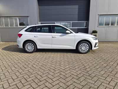 Skoda Scala 1.0 TSI 115PS (2026) - Foto 6
