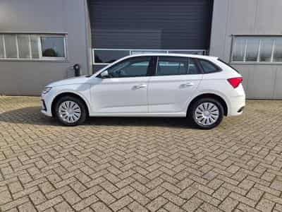 Skoda Scala 1.0 TSI 115PS (2026) - Foto 2
