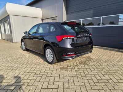 Skoda Scala 1.0 TSI 115PS (2026) - Foto 3