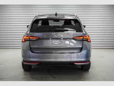 Skoda Octavia Kombi 1,5 TSI (2026) - Foto 4
