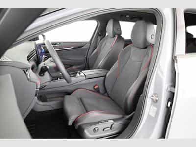 VW ID.7 GTX 250 kW 4Motion (2026) - Foto 12