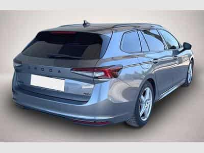 Skoda Superb (2025) - Foto 2