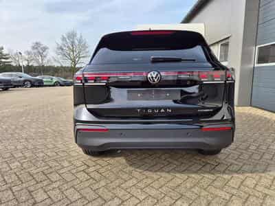 VW Tiguan Life 1,5 l (2026) - Photo 4
