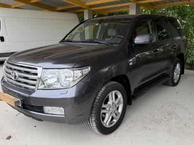 Toyota Land Cruiser V8 4.5 D-4D 200 Lounge (2008) - Foto 1