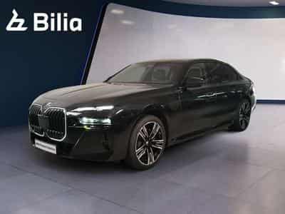 BMW i7 xDrive60 M Sportpaket DAB Aktivlenkung RFK (2026) - Foto 1