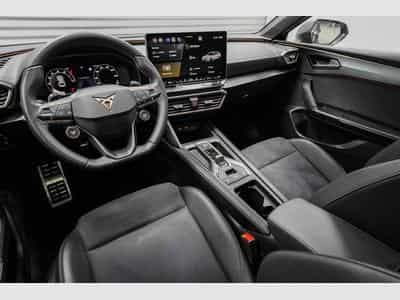 Cupra Leon ST 2,0 TSI (2025) - Photo 6