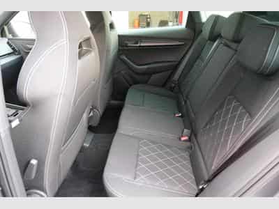 Skoda Karoq 1.5 TSI DSG (2026) - Foto 9